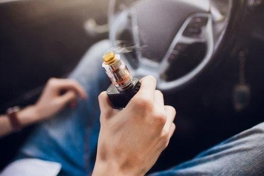 Egyszerhasználatos E-Cigaretta Ratgeber und Tests zu liquid e zigarette fertig gemischt Geschmack, Sicherheit und Kaufberatung