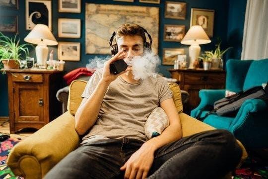 Entdecken Sie die Vorteile von Egyszerhasználatos E-Cigaretta für E zigarette Schwindeligkeitsprobleme ganz einfach beseitigen