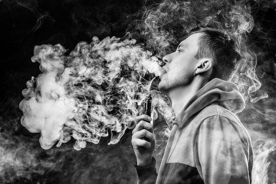 IBVape Trendcheck 2025, IBVape beleuchtet die überraschende Kollaboration e.l.f. x liquid death und das Marktpotenzial