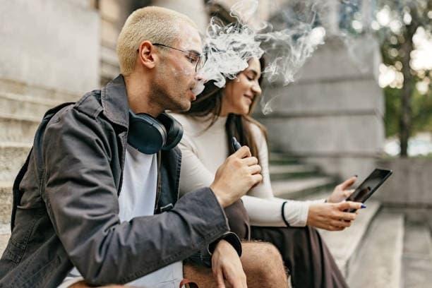 Entdecken Sie die Vorteile von Egyszerhasználatos E-Cigaretta für E zigarette Schwindeligkeitsprobleme ganz einfach beseitigen