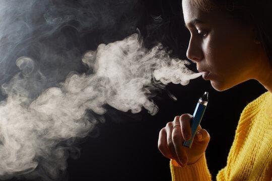 E-Zigarette Einsteiger – kann e zigaretten liquid schlecht werden und wie Lagerung, Haltbarkeit und Geruch helfen