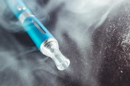 Praktischer Vergleich IBvape E-cigarete und cbd einweg vape test mit Kaufberatung und Testergebnissen