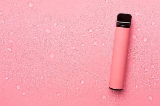 E-Raucher präsentiert verführerische kirsch aroma e-zigarette Auswahl für intensiven Geschmack und langen Dampfgenuss