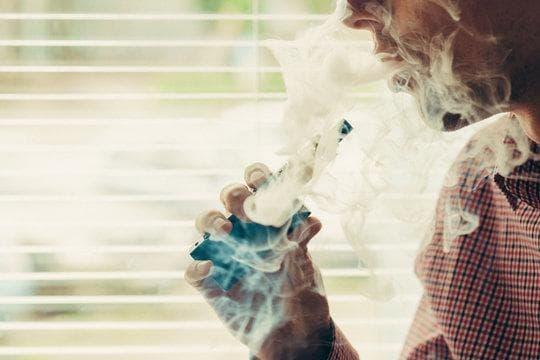 IBVape Shop präsentiert Top-Modelle und Ratgeber zur e zigarette mit großem tank für langanhaltenden Dampfgenuss