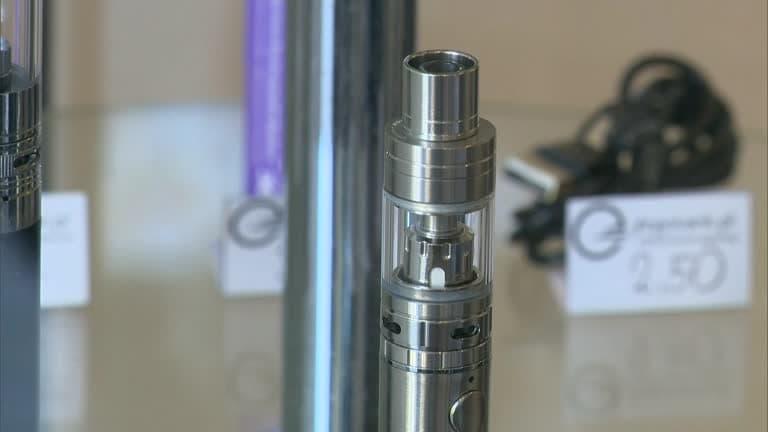 Jednorázová E-cigareta im Test – e-zigarette zum nachfüllen mit liquid entdecken, Vorteile, Tipps und Kaufberatung