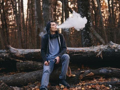 E-Zigaretten Risiken verstehen, Ursachen und Lösungen wenn durchfall durch e zigarette auftritt E-Zigaretten Risiken verstehen, Ursachen und Lösungen wenn durchfall durch e zigarette auftritt